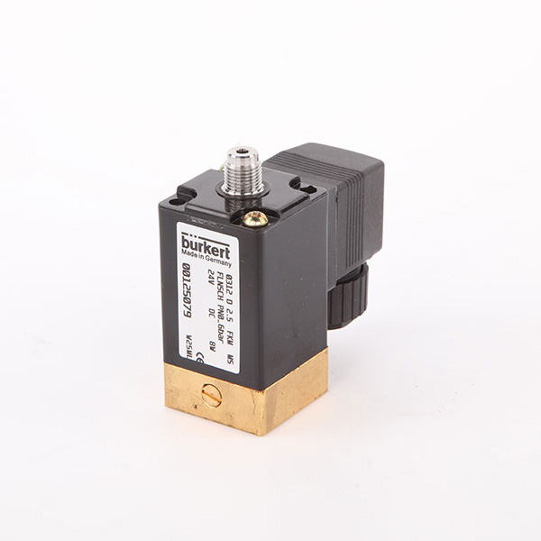 Burkert solenoidní ventil